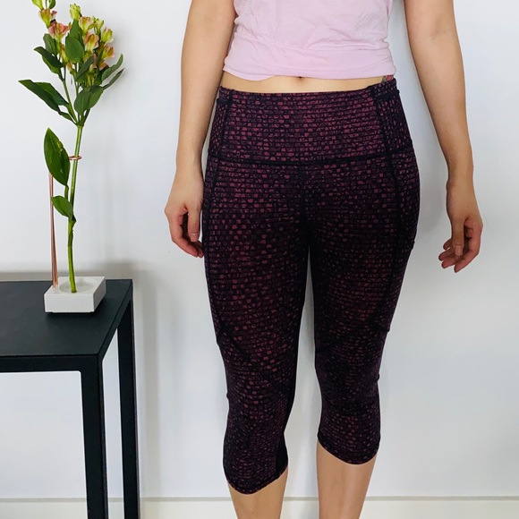 Lululemon athletic tights - Picture 1 of 5